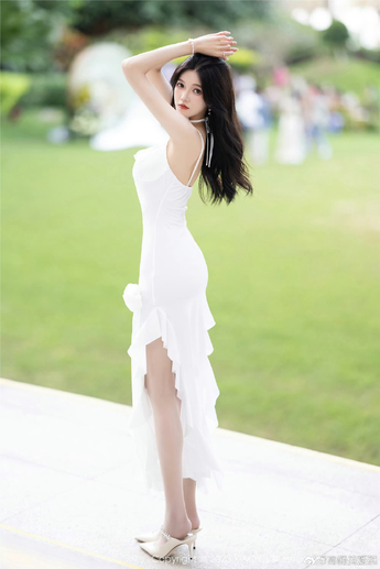 用户社区互动界面展示